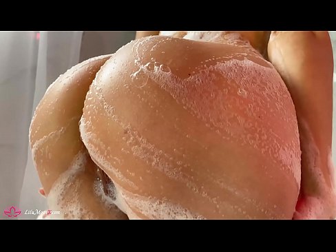❤️ Brunette dushda kuchli orgazm uchun vibrator bilan mushukni onanizm qiladi ❌ Sifatli jinsiy aloqa bizda uz.passionfeverspot.ru